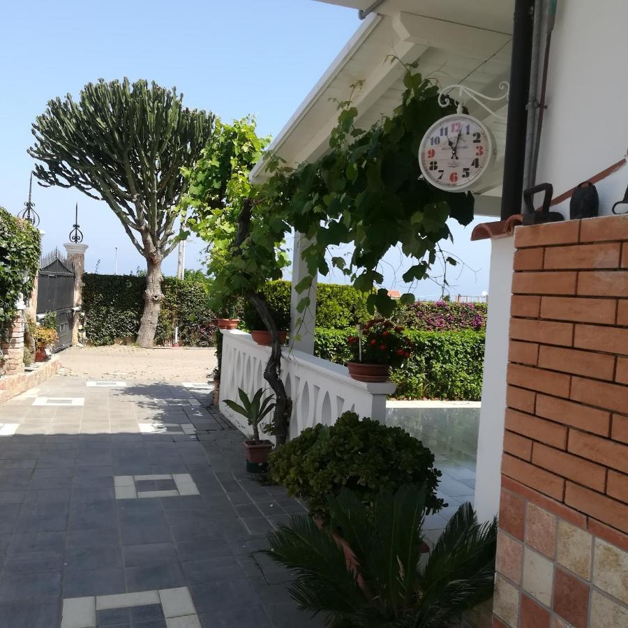 Santa Venere Apartments "Parcheggio Privato" Ricarica Auto Elettriche Tropea Exterior photo
